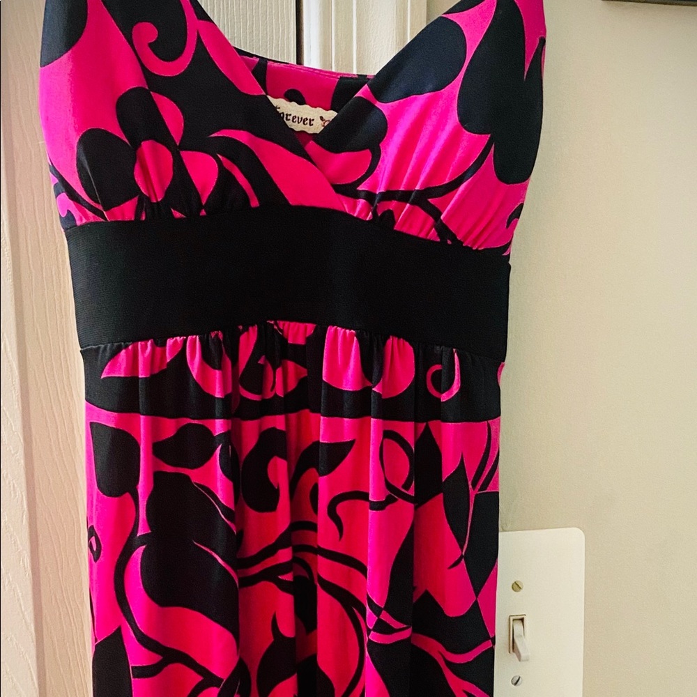 💞Hot pink and black mini dress 💞